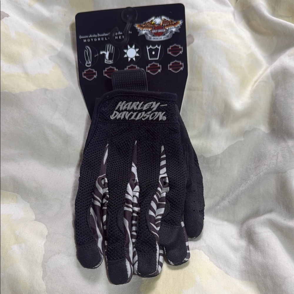 Harley-Davidson Black Riding Gloves - Picture 1 of 4